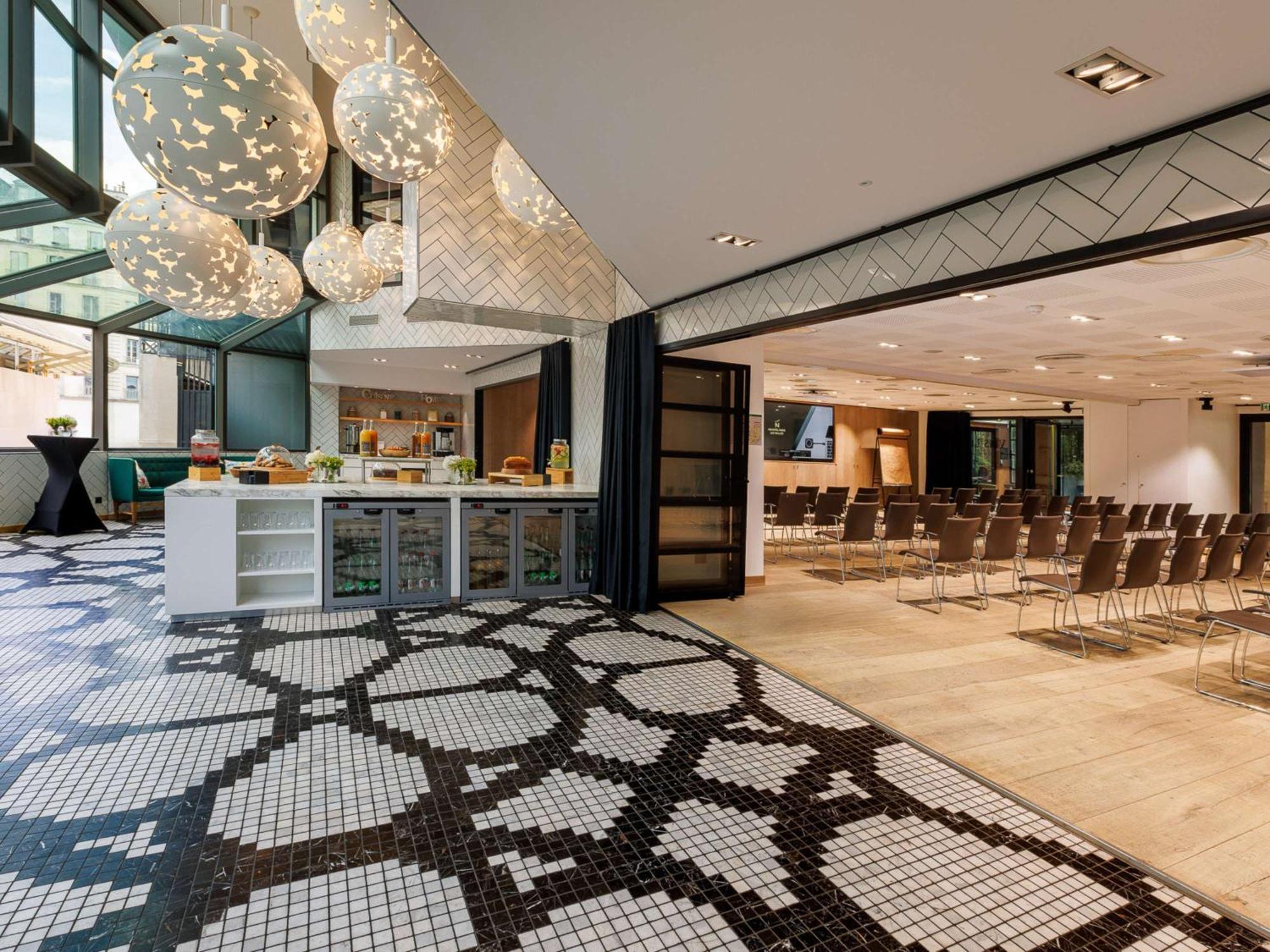 Novotel Paris Les Halles Exterior foto